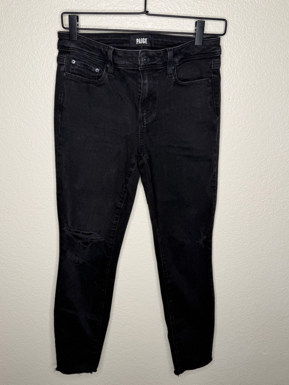 PAIGE Black Skinny Jeans with Knee Distress Size 28